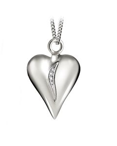 Petit cur doré (14 carats) avec diamant (0.04 ctr.)