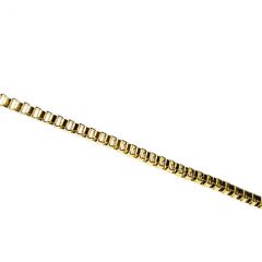 Collar de acero inoxidable de color dorado